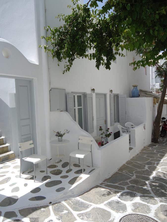 Lirous Studios Mykonos Town Exterior foto